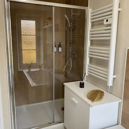 Familiale Independante Avec Salle De Bain Privee Accommodatie bij particulieren Poitiers