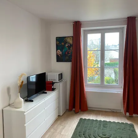 Familiale Independante Avec Salle De Bain Privee Poitiers