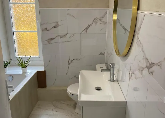 Familiale Independante Avec Salle De Bain Privee